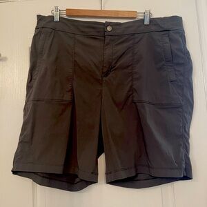 Athleta Trekkie Bermuda 2.0 Shorts
